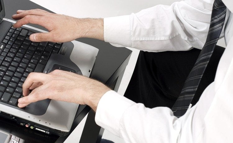 SME leaders in hospitality sector struggling to switch off, says YouGov survey
