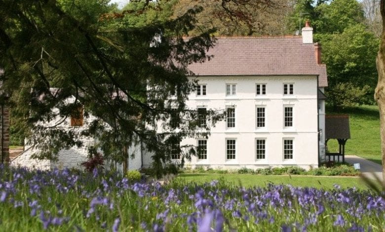 The Grove named Pride of Britain Hotel of the Year 2015