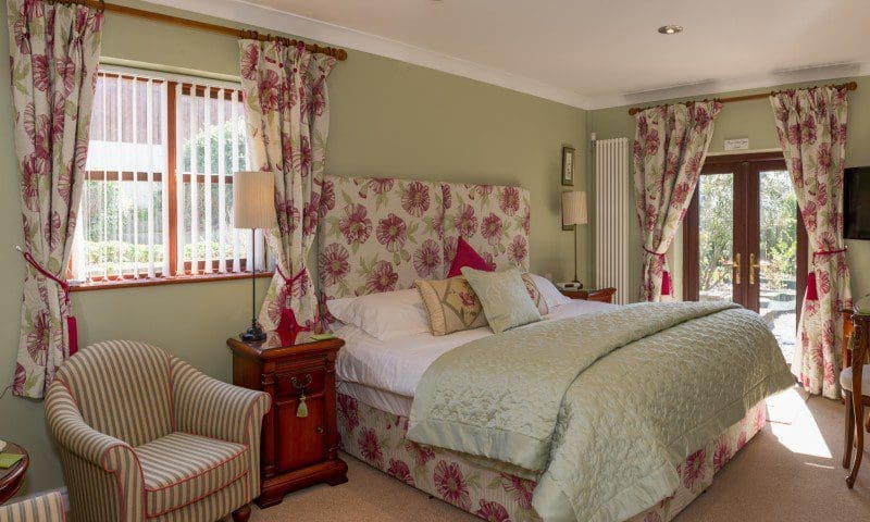 Front of House – Ty’n Rhos