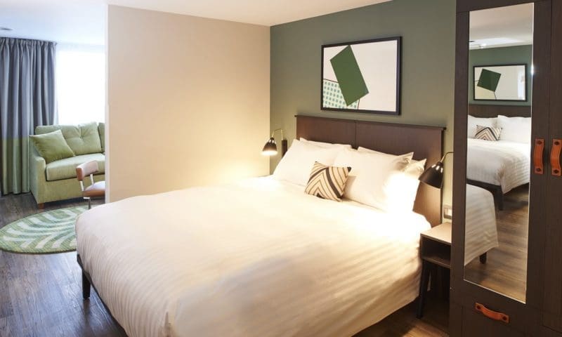 South Point Suites
