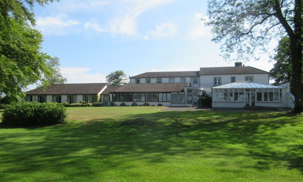 Recently refurbished 4-star country house comes to market for £2.3m