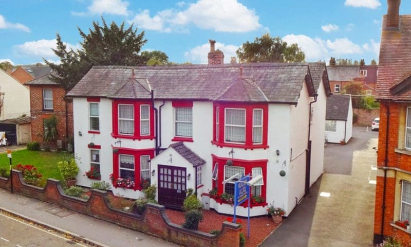 Oxford hotel brought to market for £2.5m