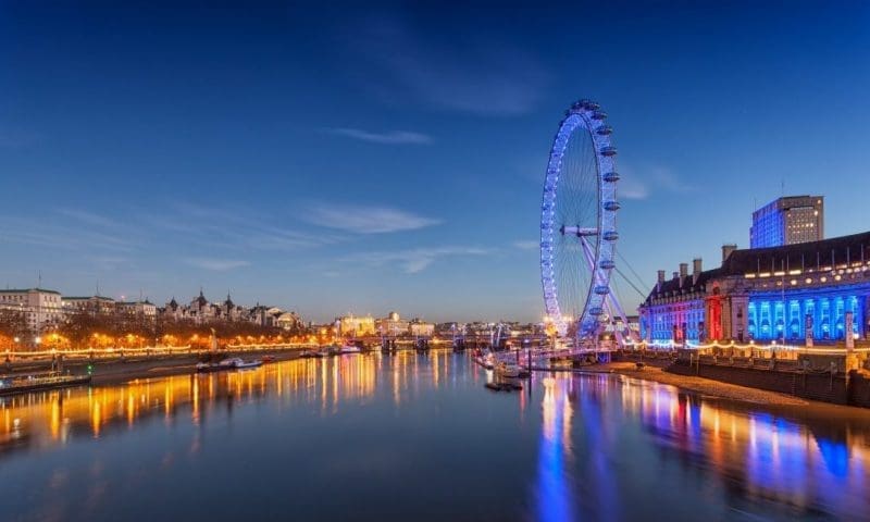 London hotels see room rates increase in April
