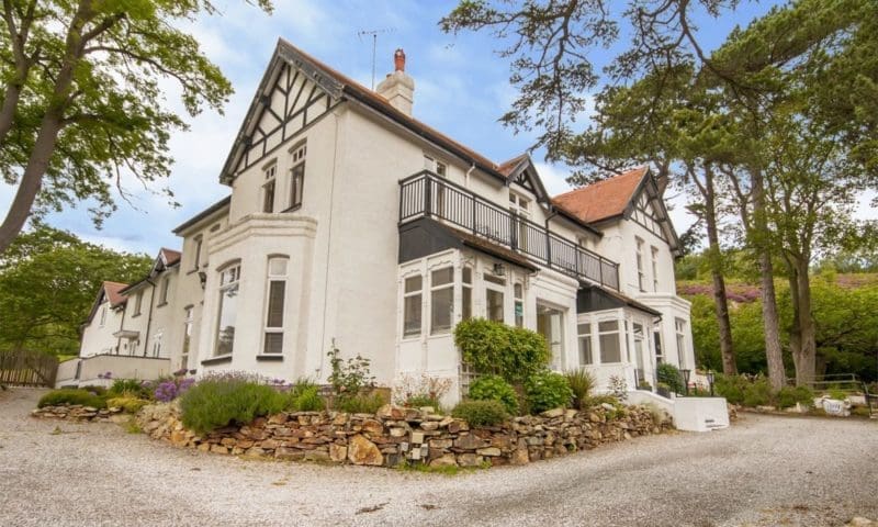 Sychnant Pass Country House hotel brought to market for £1m