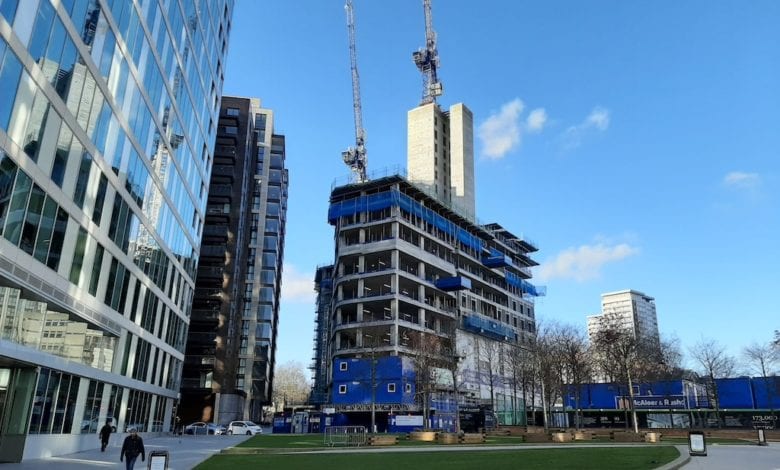 Whitbread to resume construction on 35 sites