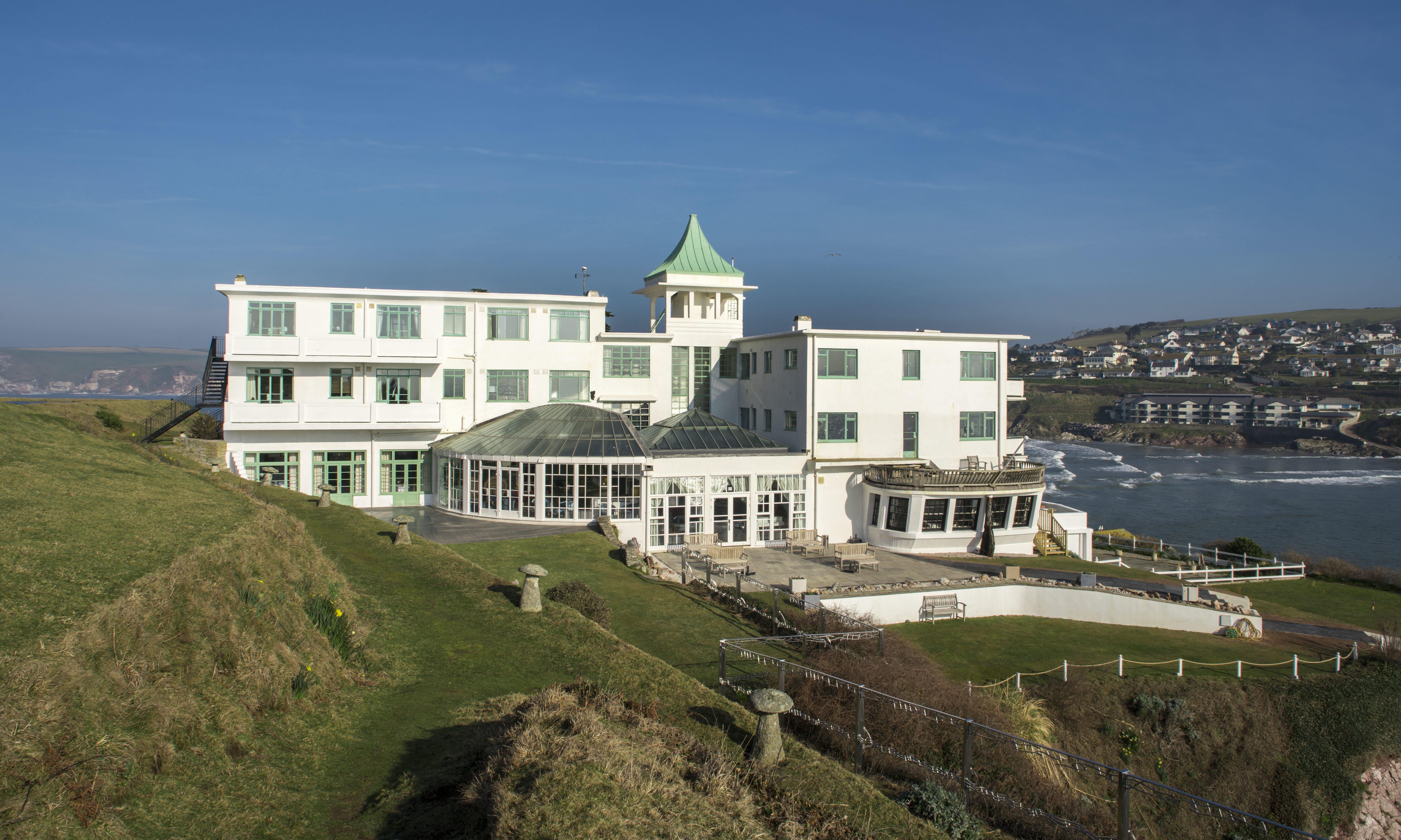 Burgh Island Hotel to host Bigbury Net Zero Assembly 2025