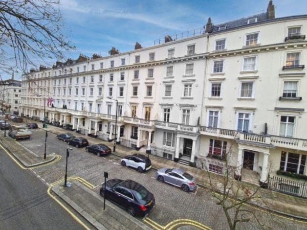 Jubilee Hotel in Victoria sold to new operators on leasehold basis