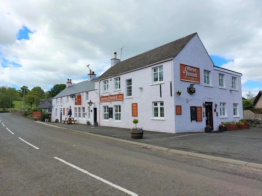 The Horse & Hound Inn sold to new owners