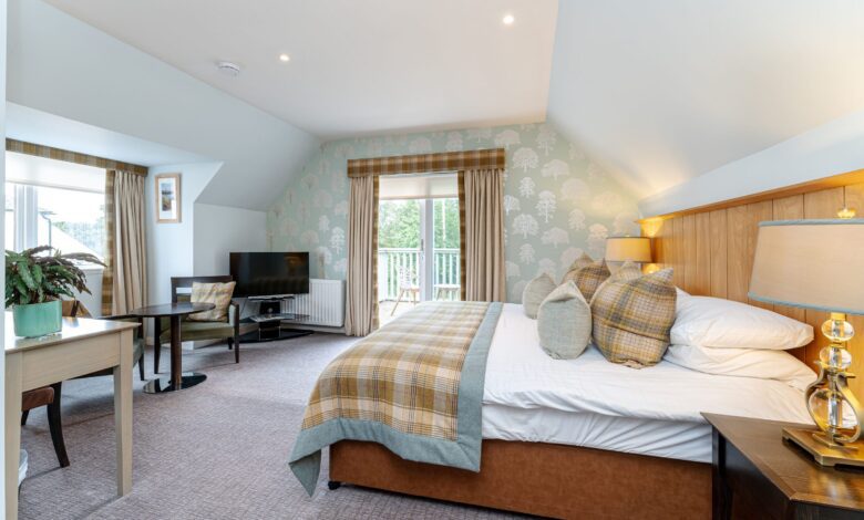 Five-star Sandown House brought to market