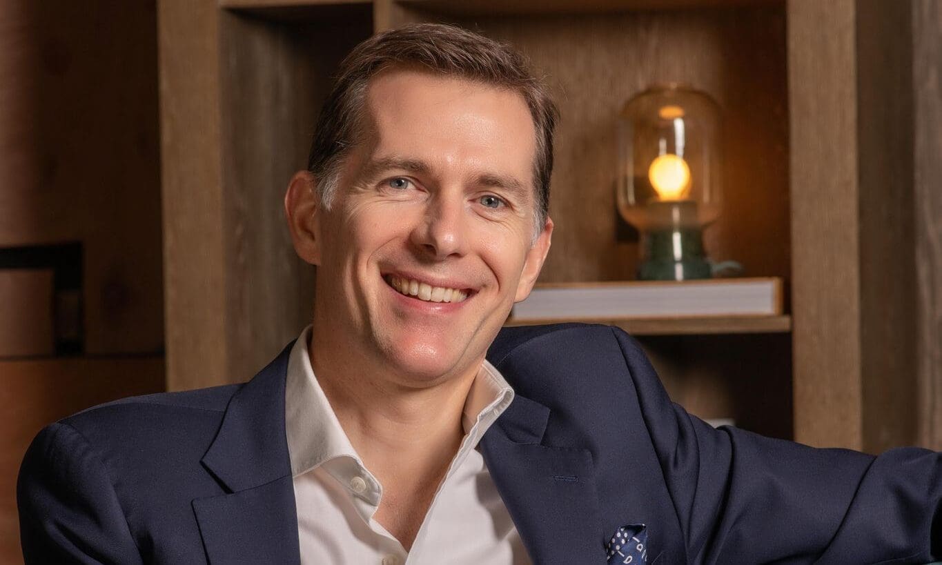 Como appoints new London MD
