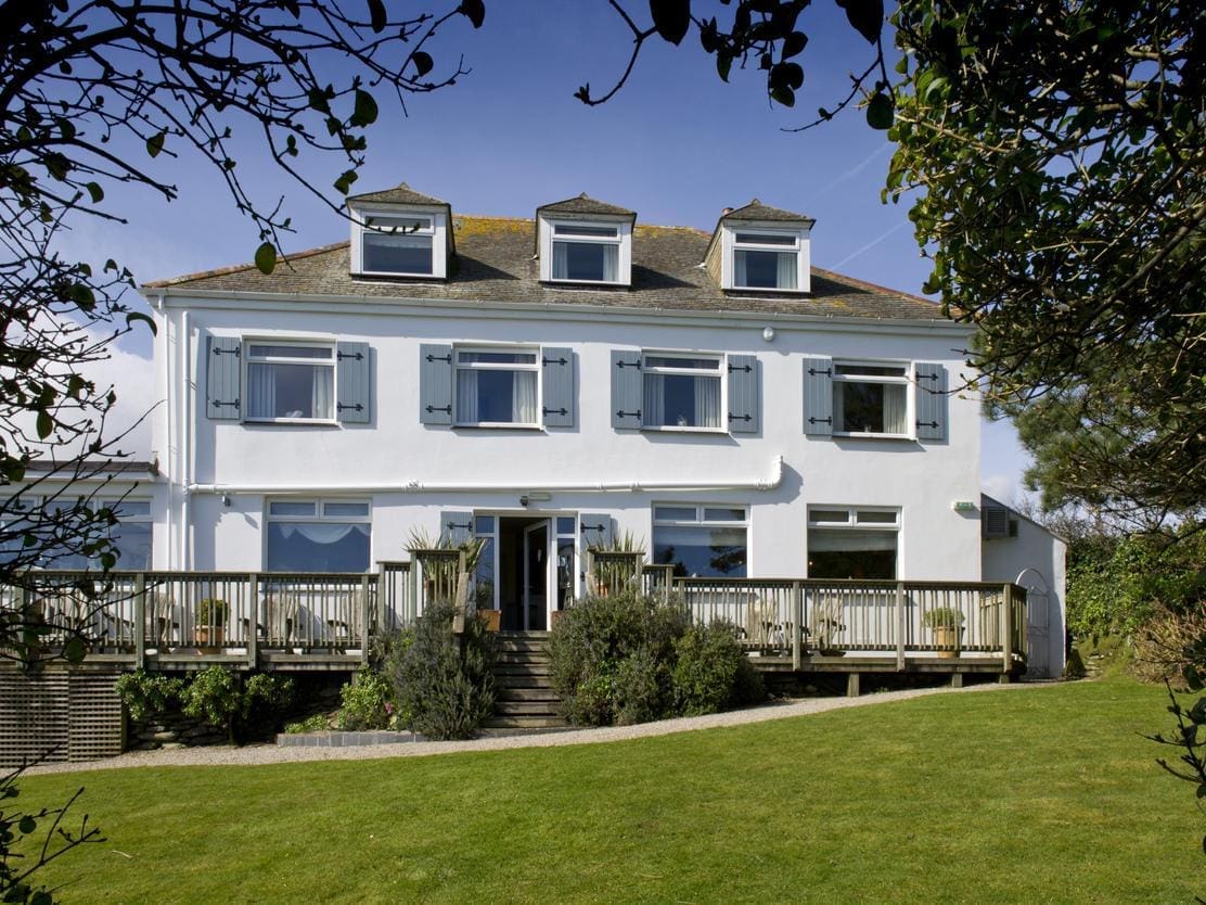 Cornwall’s Driftwood Hotel brought to market
