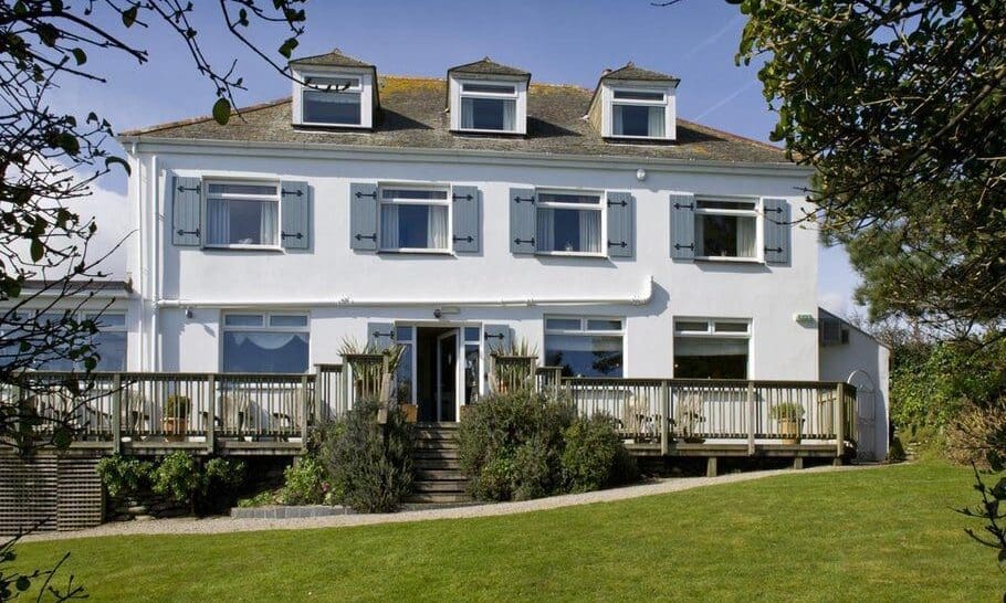 The Driftwood Hotel sells to private investor group