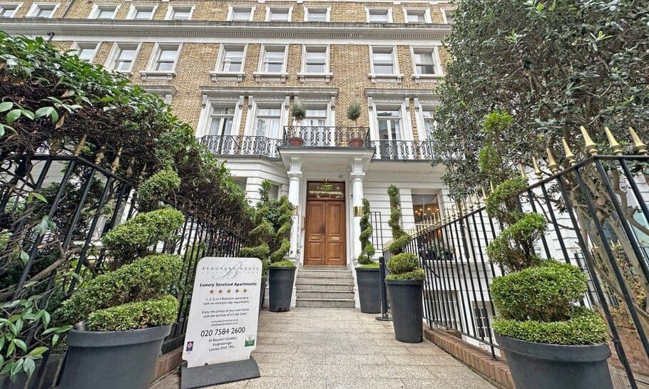 Beaufort House in Knightsbridge hits the market