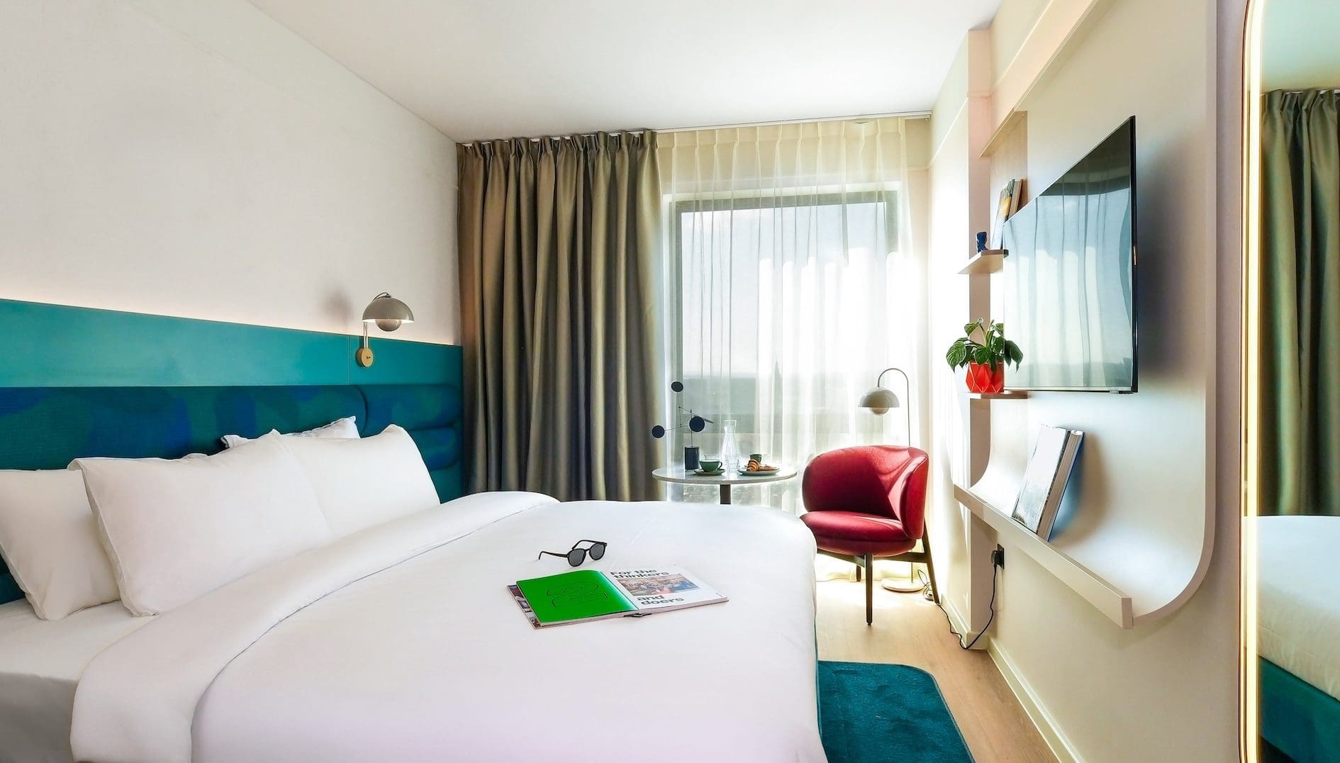 Glasgow’s The Social Hub unveils new Signature Rooms
