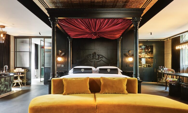 Elegant Hotel Collection adds four new UK members