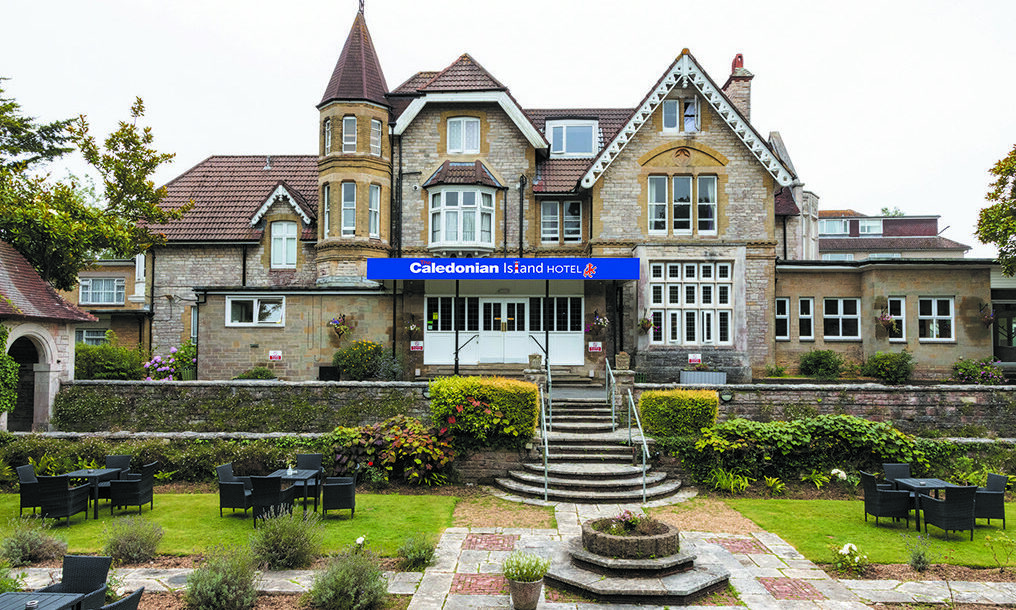 Caledonian Leisure acquires Caledonian Island Hotel