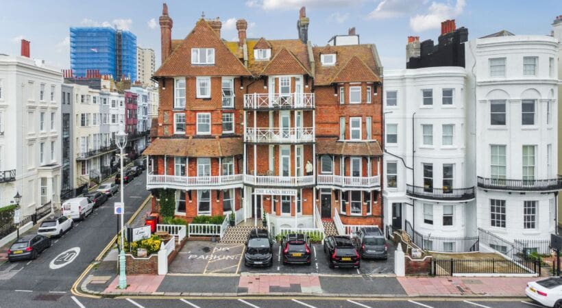 Brighton seafront hotel to be sold at auction for bids over £2.8m