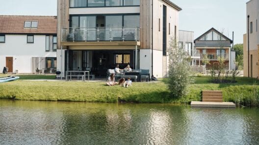 Silverlake launches outdoor spa and restaurant in Dorset